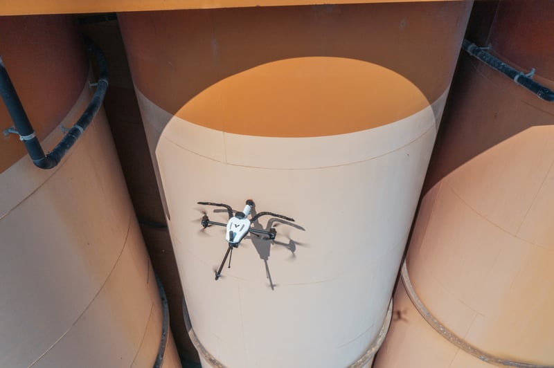 Voliro T_contact based UT inspection